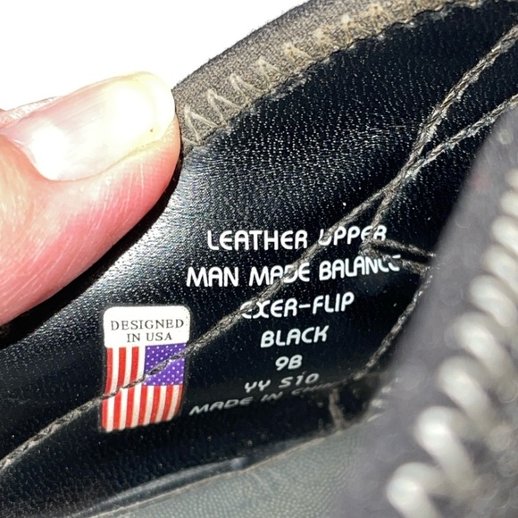 Earth Women's Sandals Size 9B Black Leather Upper Thong Arch Support Slip On - Picture 12 of 12